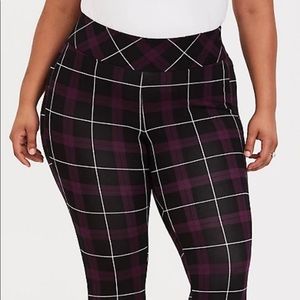 EUC Torrid Purple Plaid Ponte Stretch Pixie Pant Size 1T